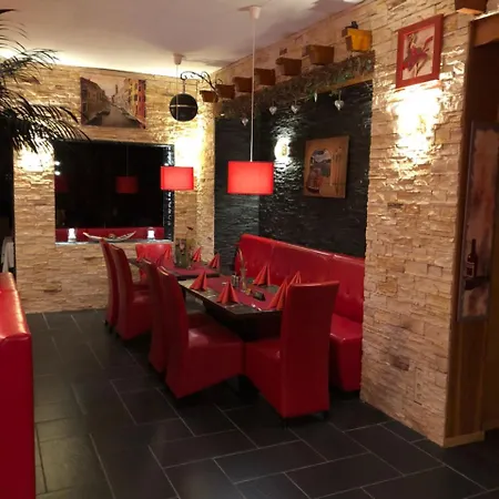 Eiscafe - Pizzeria Antonio Πανσιόν